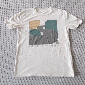 Topo Designs Men's Off White Graphic Logo T-Shirt Size Small S